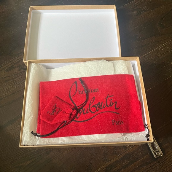 Louboutin Pigalle Follies - Picture 7 of 10